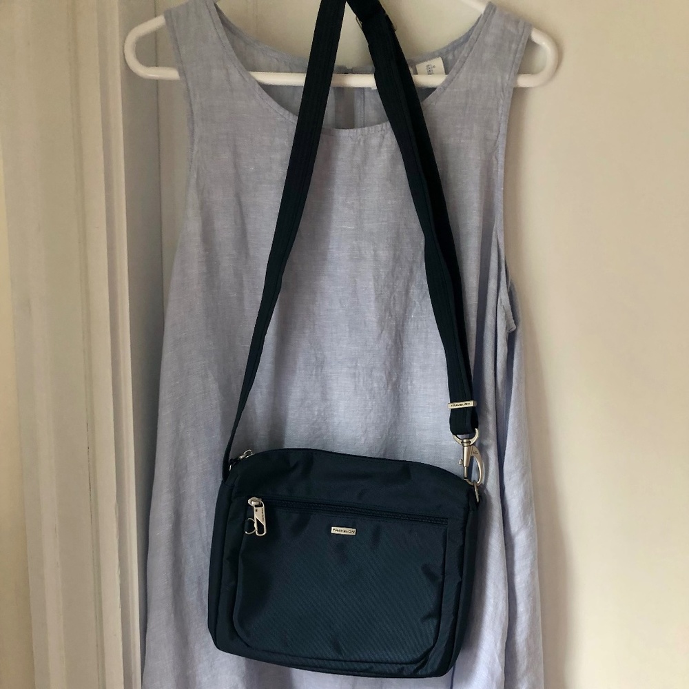 Travelon Anti-Theft Small Crossbody Purse